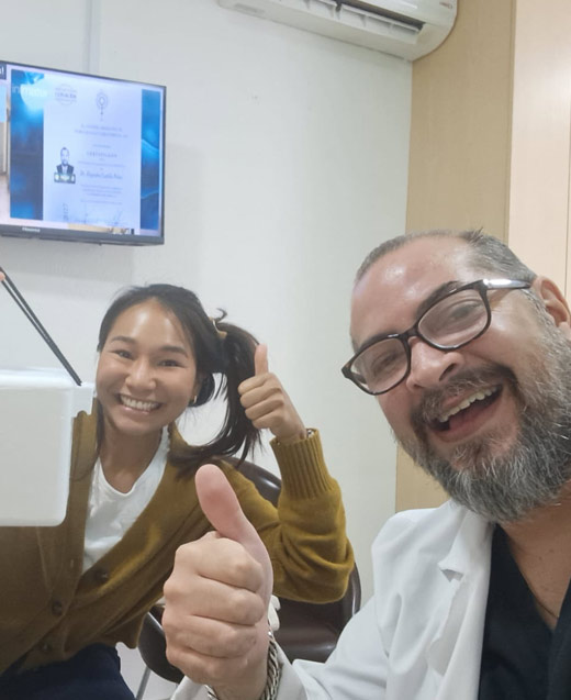 WhatsApp Access to Dr. Castillo